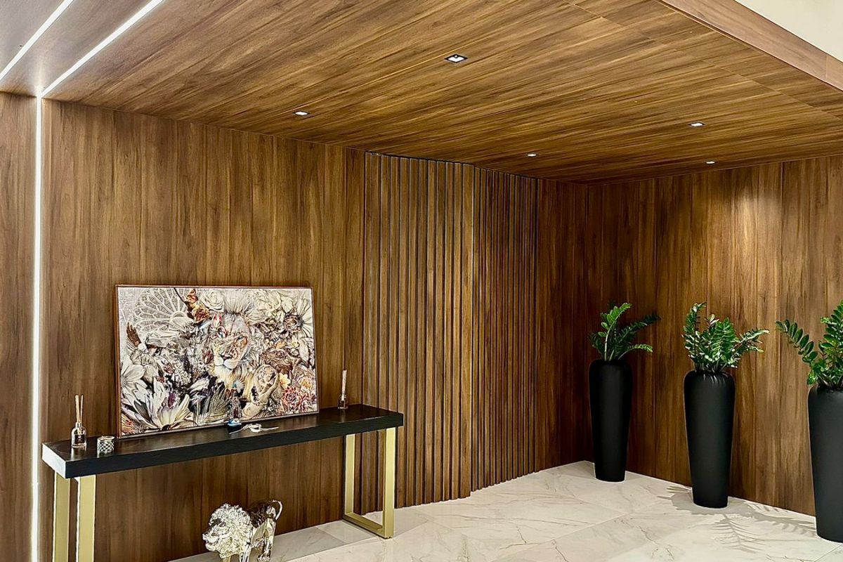 Casa de condomínio com suítes