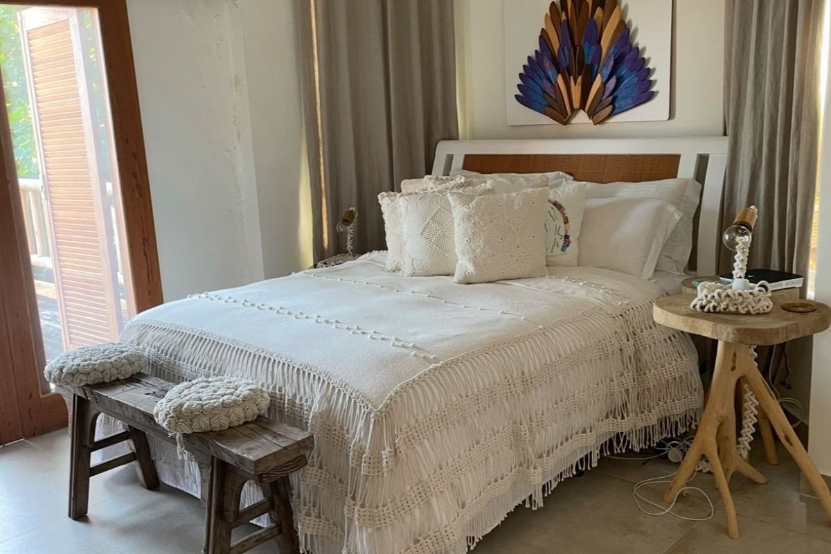 Casa de Condomínio com 4 Quartos à venda, 262m² - Ponta Da Cruz