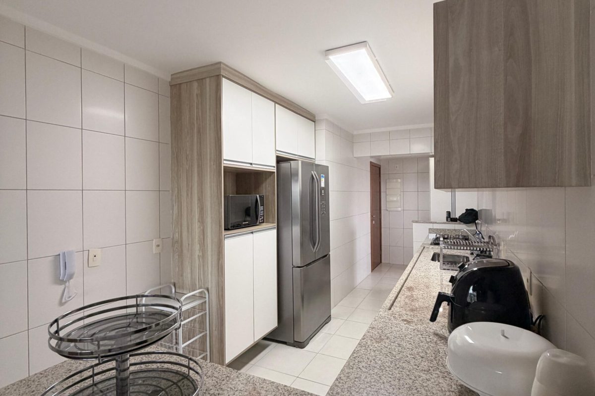 Apartamento Frente mar com 4 suítes