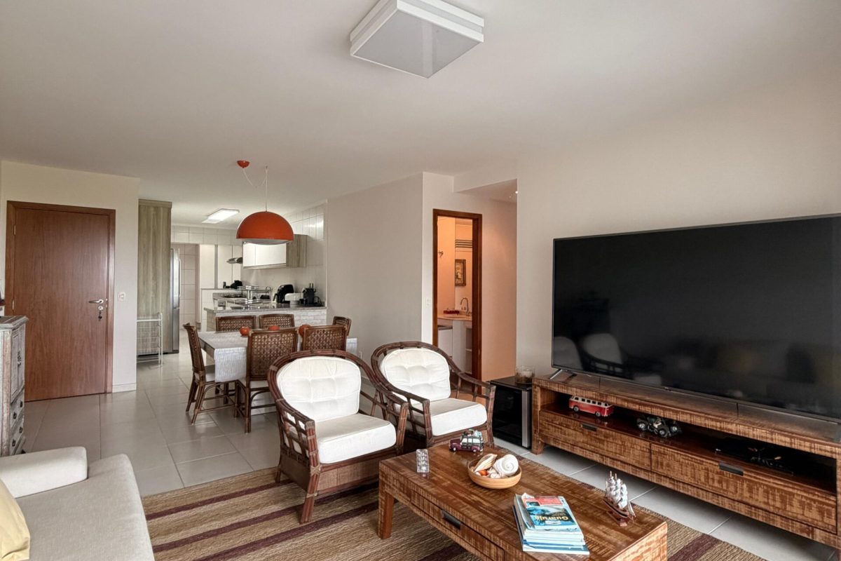 Apartamento Frente mar com 4 suítes