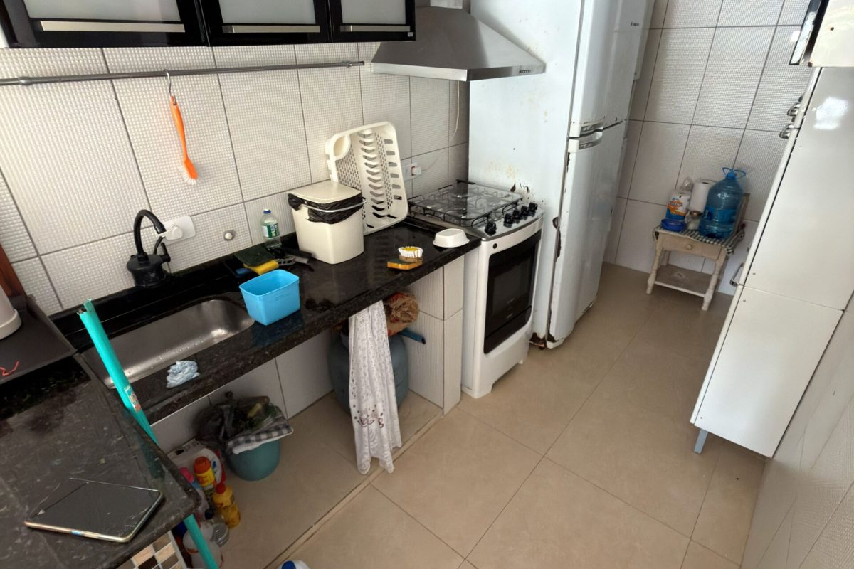 Casa de Condomínio com 2 Quartos à venda, 85m² - Balneário Praia do Perequê