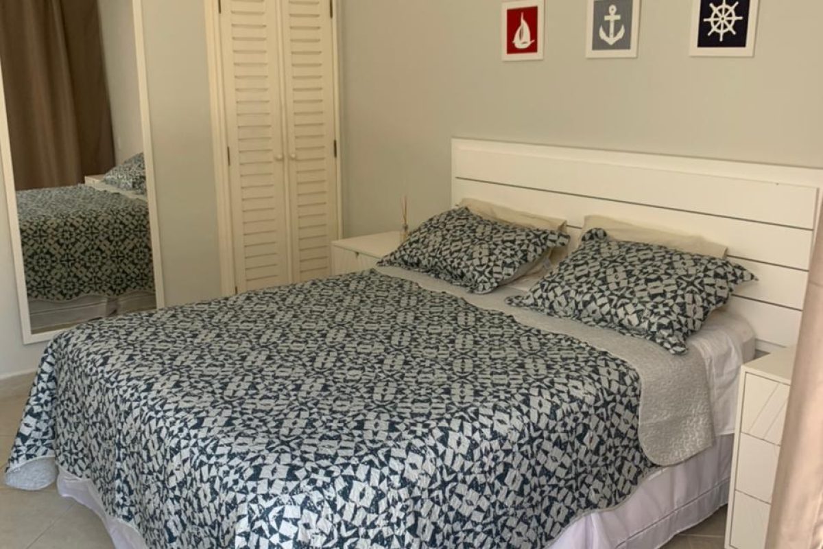 Casa de condomínio Porto MauÍ com suítes.