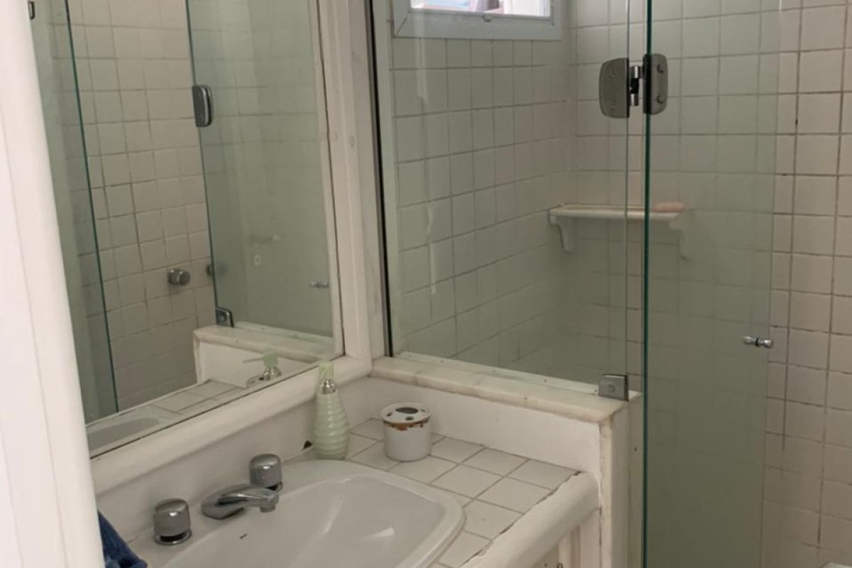 Casa de condomínio Porto MauÍ com suítes.