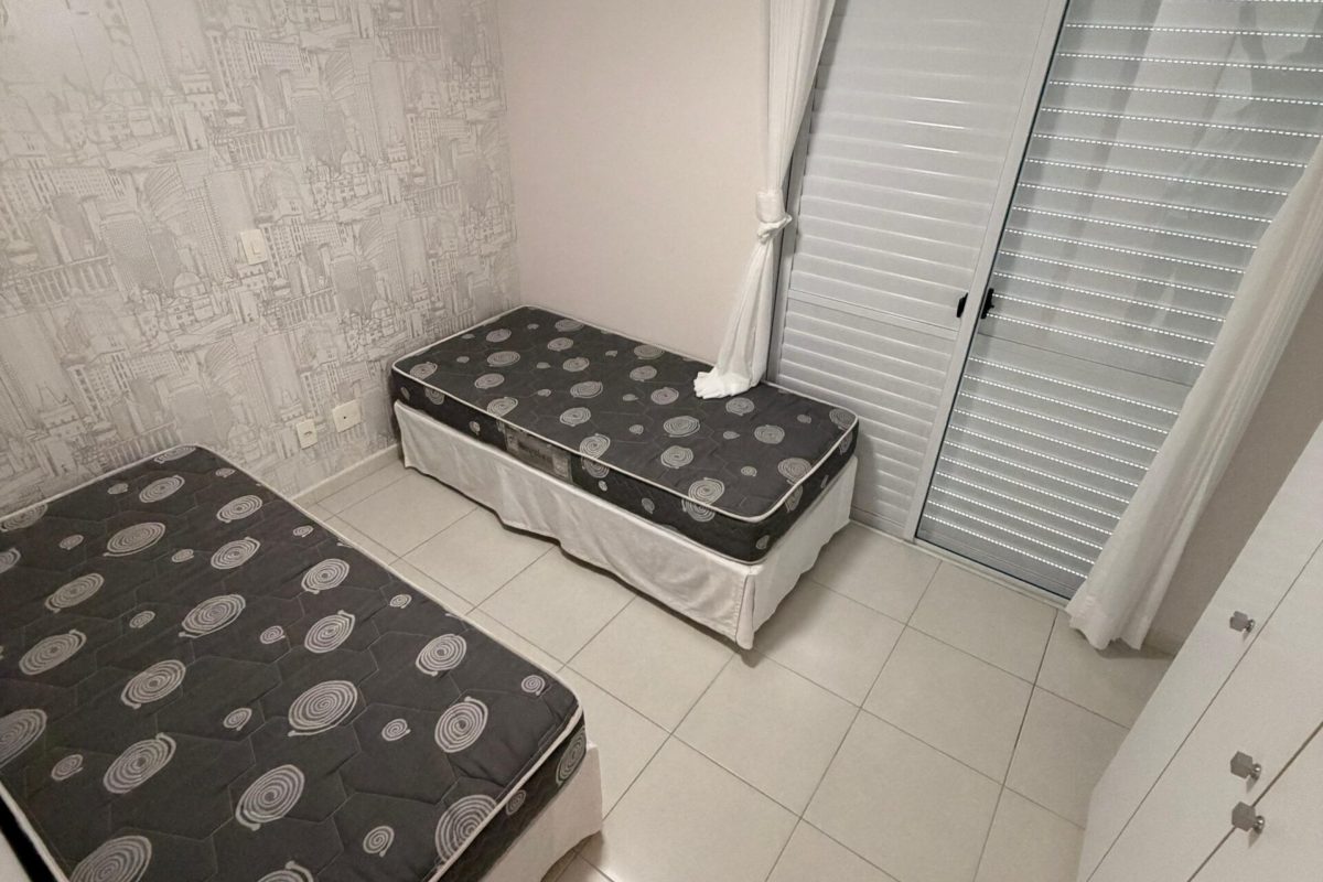 Apartamento Frente mar com 4 suítes