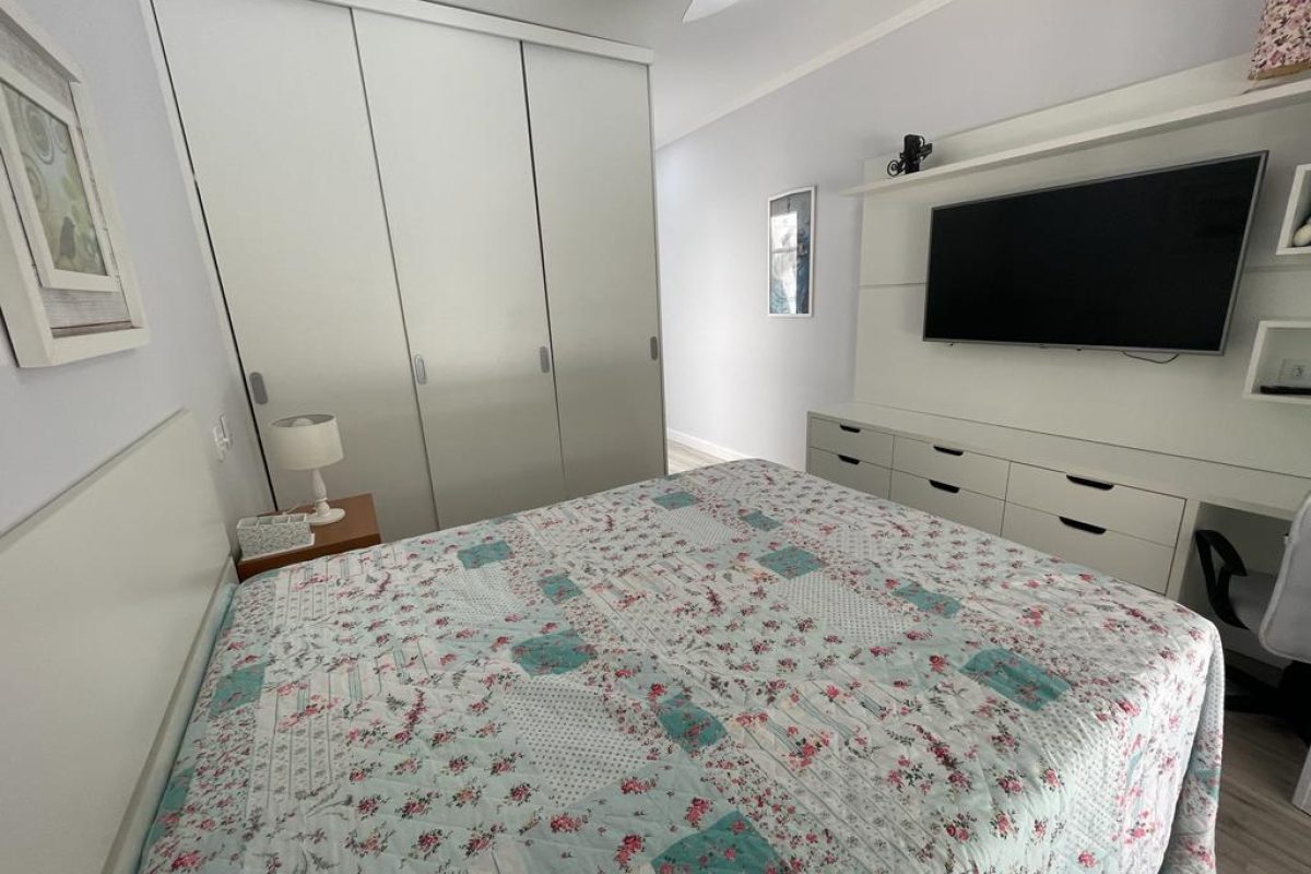 Casa em condomínio 5 suítes