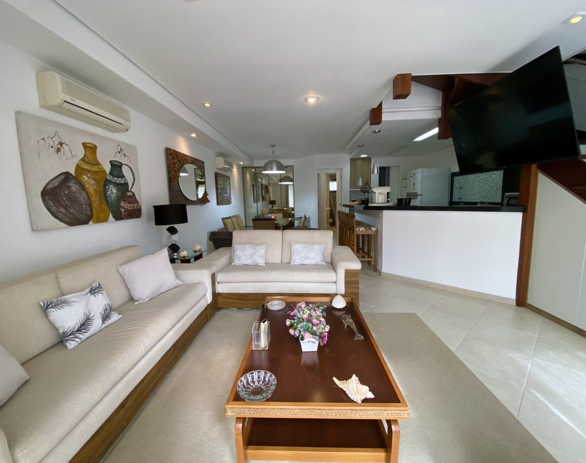 Casa de Condomínio com 4 Quartos à venda, 170m² - Balneário Praia do Perequê