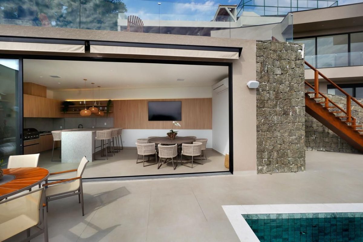 Casa com vista com 4 suítes à venda